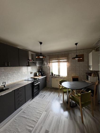 4 camere, spațiu generos, parcare și zonă excelentă. - 2