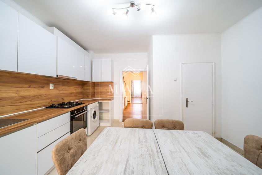 Casa 3 camere tip duplex, renovata, Parcul Sub Arini