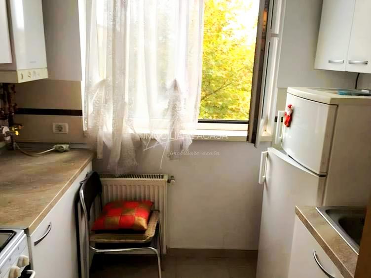 Garsoniera spatioasa in Prel. Ghencea, bloc 2010, compartimentare in 2 camere - 11