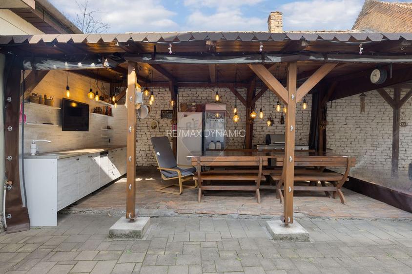 Casă cu 5 camere de vânzare - Aradul Nou - 17