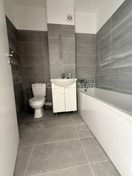 Garsoniera cartier Militari Residence - mutare imediata!! - 4