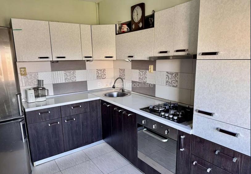 UNIRII,Palatul Parlamentului,STRADAL AMENAJAT  Mobilat UTILAT LOC Parcare,MERITA - 5