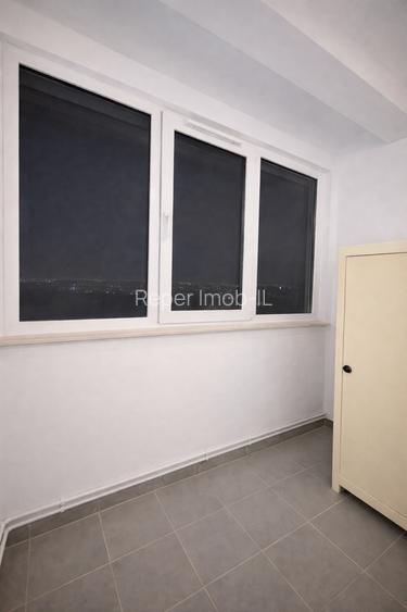 Apartament 3 camere ,Ultracentral-vedere panoramică asupra orașului - 10