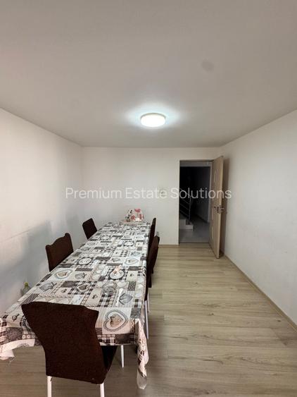 Casa de vanzare in Chiajna - 2 corpuri locuibile + spatiu comercial - 12