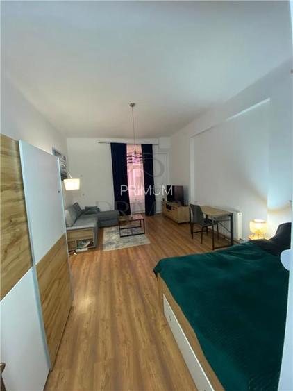 ULTRACENTRAL - 1 Camera - Cladire istorica - Perfect pentru investitie - Central - 3