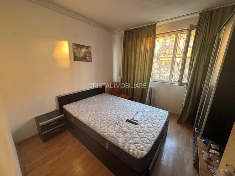 Vanzare apartament 3 camere, bloc 1979- Titan, 5 minute metrou 1 Decembrie 1918 - 7