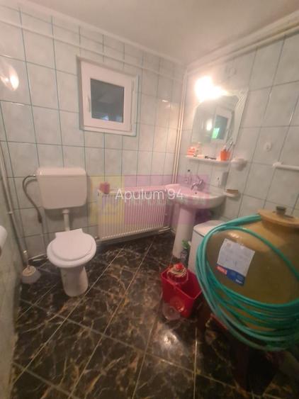 Vila de vanzare cu 5 camere in Busteni - 12