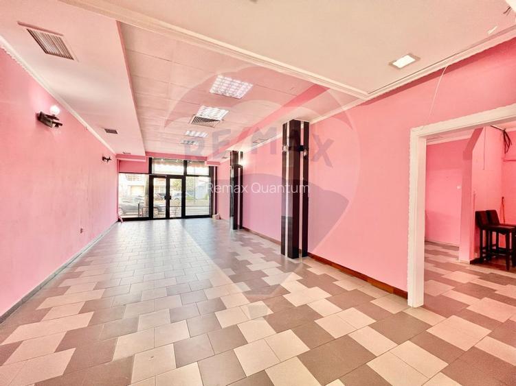 De închiriat spațiu comercial, 122mp în zona Decebal - 5