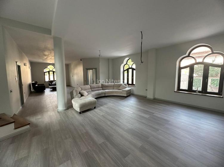 VAND CASA STR ION BĂNESCU ȘI CASĂ BD TOMIS - 3