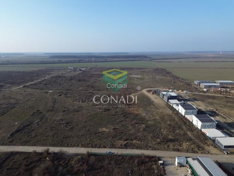 Teren de vanzare cu autorizatie pentru 2 hale - Otopeni - 10.000 mp - 10