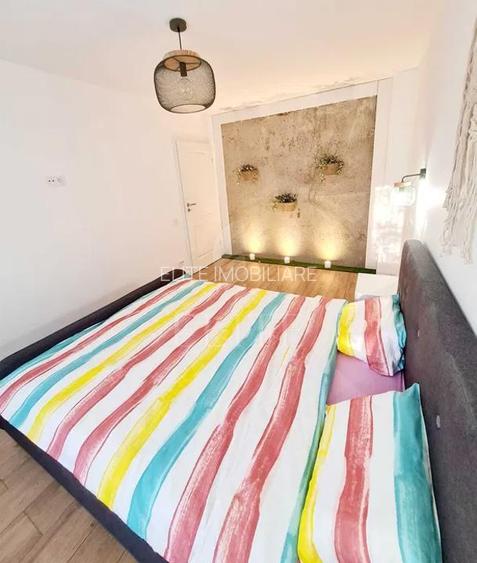 Apartament 3 camere în zona COLINA - 2