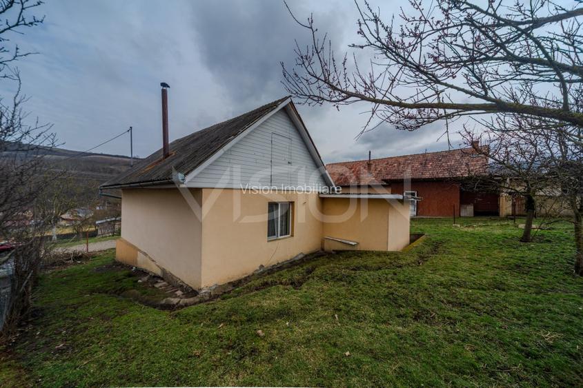 Casă la țară | 57 m² + anexe | 2844 m² teren | Căianu - 3