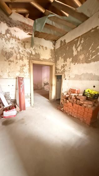 CLADIRE ISTORICA(1895), 150 mp Centrul Vechi Baia Mare!