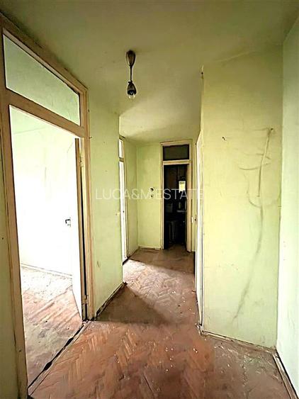 Apartament 2 camere, sa il renovezi cum vrei - 2