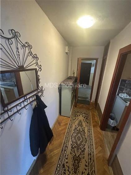 3 camere decomandat etaj 3 cu centrala - 3