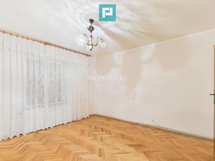 Casă cu 2 corpuri  și 5 camere în Livada - 6