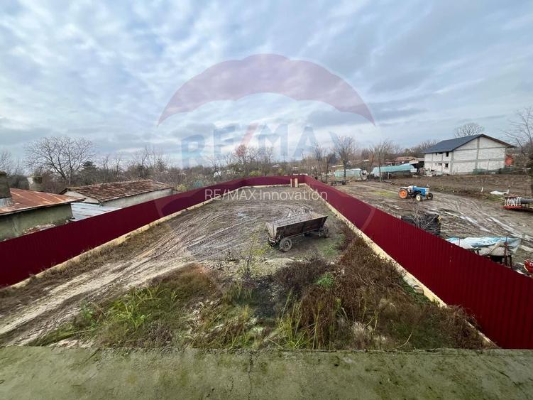 Investitie/Vanzare-  Vilă cu 5 camere la 45 minute de Bucuresti - 29