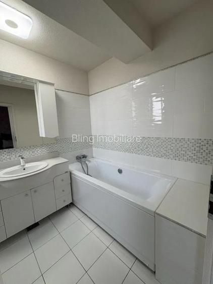 Apartament cu 3 camere, semidecomandat, zona Eroilor, Floresti. - 9