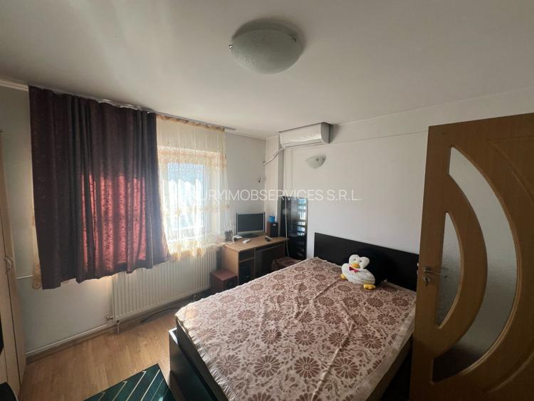 Apartament 3 camere Uverturii - 15