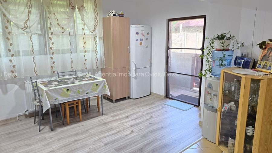 Vand casa in Deva, zona Zavoi, P+E, constructie din BCA si boltari,din anul 2011 - 7