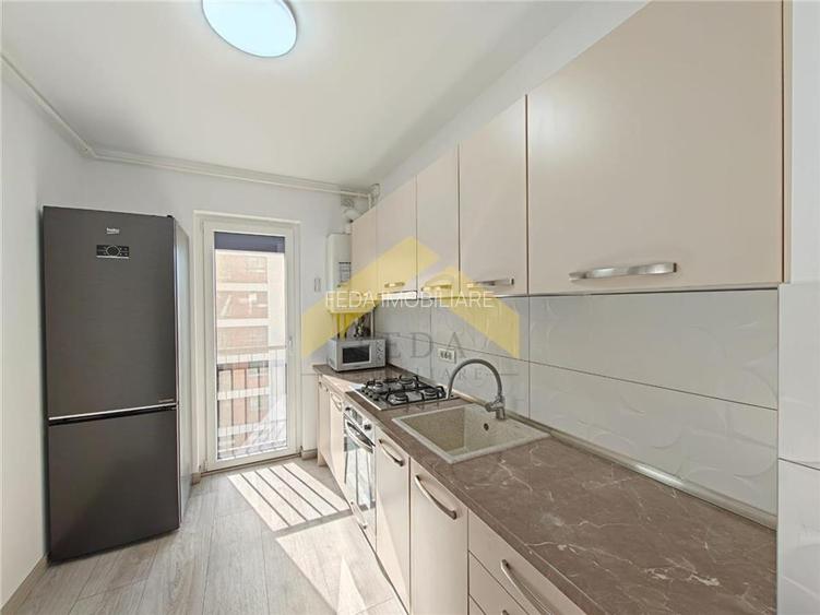 Apartament 3 camere de vanzare Adora Park - 4