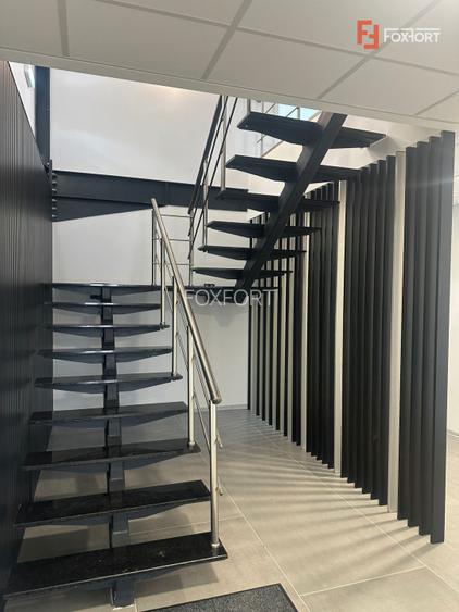 Hala industriala 500 mp + birouri, 1398 mp teren, acces TIR - Giarmata Vii - 15