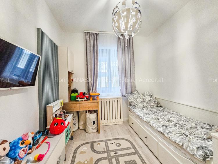 4 camere zona Delea Veche, gradina privata si loc de parcare inclus - 9