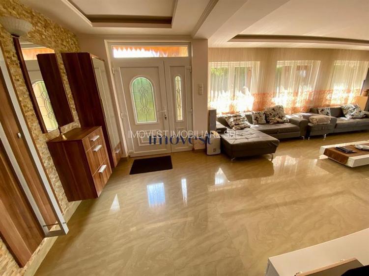 Casa de Vacanta de Vanzare la Lac Apa - 4 Dormitoare, Living + Bucatarie Open Sp - 8