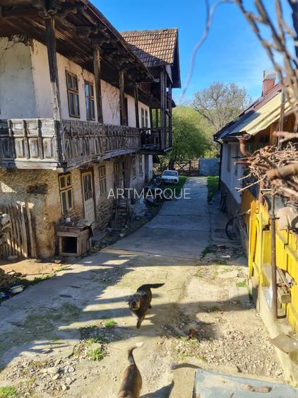 Teren si constructie comuna Magureni - 2