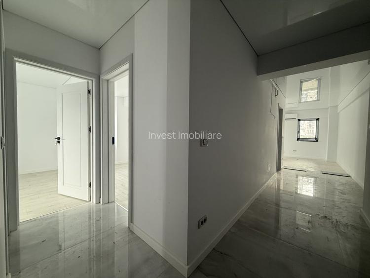 APARTAMENT 3 CAMERE , NICOLINA , DECOMANDAT , ETAJ INTERMEDIAR - 13