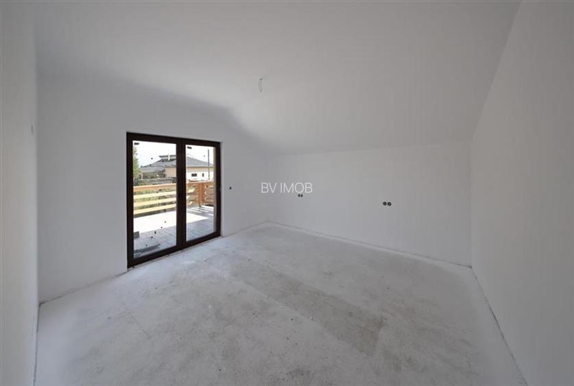 Vanzare Casa la cheie, constructie noua, intabulata,teren 680 mp - 30