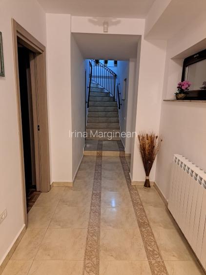 Vila la mare de vanzare  - 13