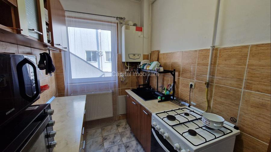Apartament cu 2 camere, decomandat, etaj 1, Zona Pronto, 0 Comision  - 4