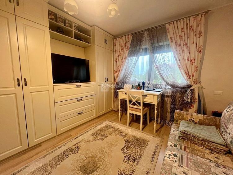 Eleganta & confortul se intalnesc aici! Proprietate superba de vanzare - 12