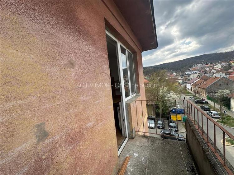 Resita, Apt. 3 cam.cf.1, semidec, Lunca - 27