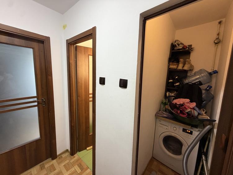 Apartament de 3 Obor , Aleea Avrig 6. Două băi. Bloc anvelopat