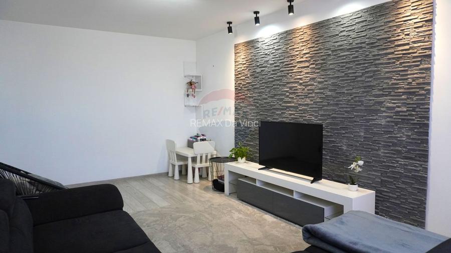 Apartament cu 3 decomandat de vânzare pe Calea Bucuresti 63 mp+balcon - 26