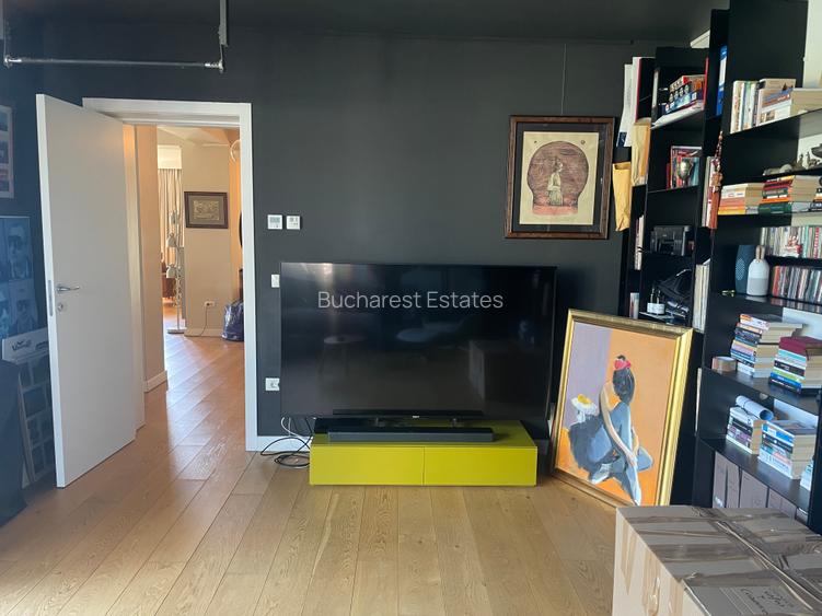 Oxford Gardens beautiful 5 bedrooms semi-furnished villa - 19