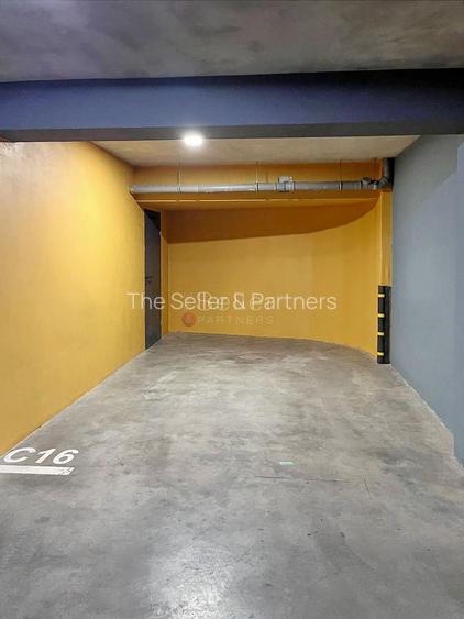 Zona Linistita Terasa Suprafata Generoasa - 23