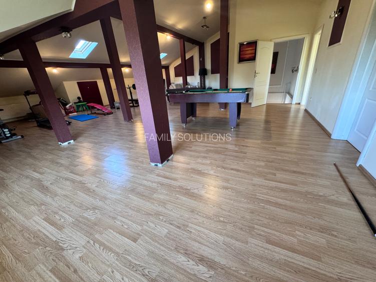 Casa deosebita sector 4 P+1+M. 6 cam.Util 418mp. Teren 1638m - 28