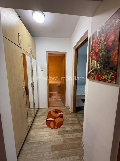 Lipovei | 4 Camere | Decomandat | Centrala Proprie | Etaj Intermediar - 8