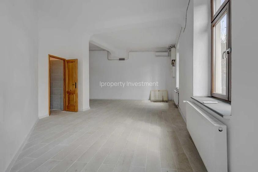 Parcul Carol I Spatiu Comercial I Centrala Proprie I Curent Trifazic I  - 3