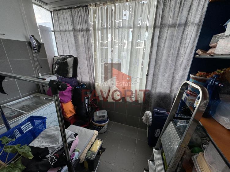 Etaj intermediar. Pozitie excelenta. Boxa in CF - 14