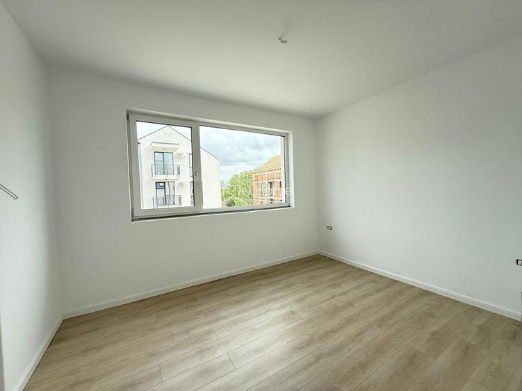 Etaj 1. Bucatarie inchisa. Loc de parcare. - 7