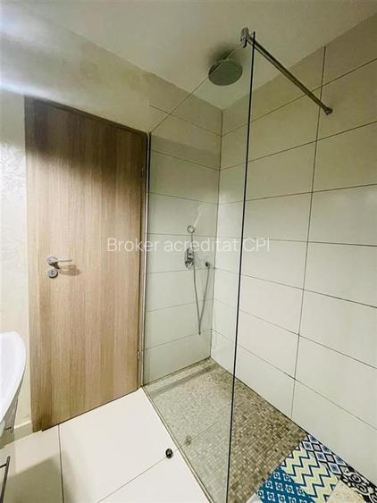 Vanzare Apartament 2 camere LUJERULUI EXIGENT PLAZA SECTOR 6 - 15