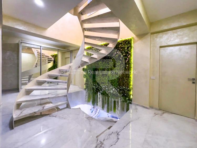 Pe Malul Snagovului, Unde Luxul Devine Cotidian - 14