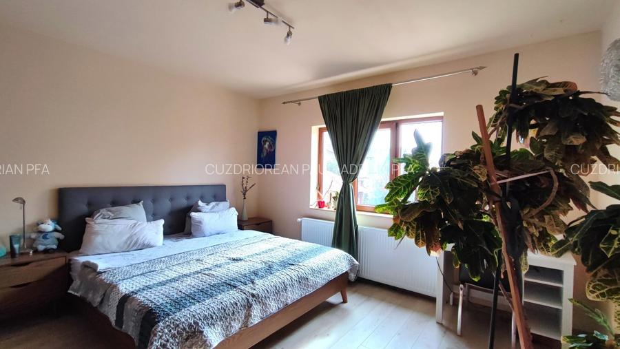 Vila 11 camere de vanzare in Navodari, zona Vest - 4