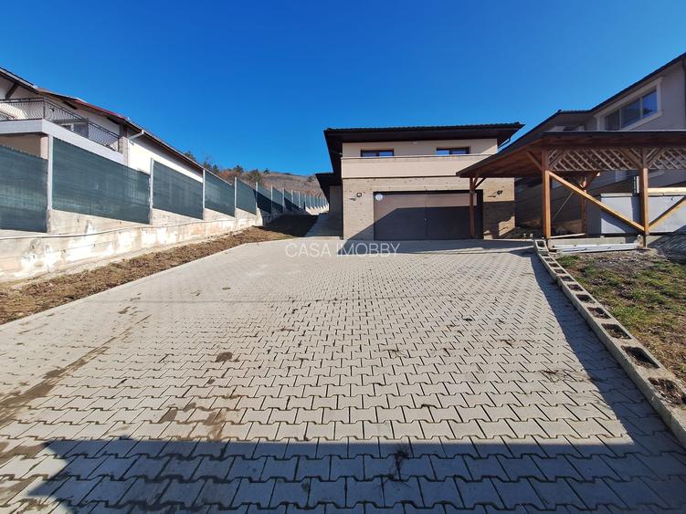 Casa de vanzare Apahida,teren 798mp,suprafata utila 170 mp,pret 280 000 euro. - 33