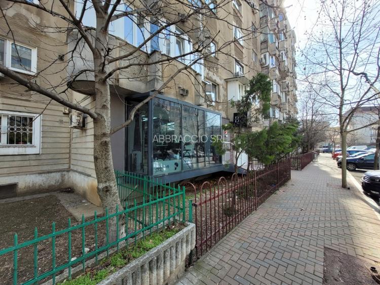 Spatiu comercial zona Mall Vitan - 2