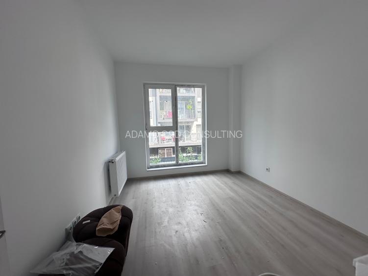 Apartament cu 3 camere de vânzare in Floresti - 3